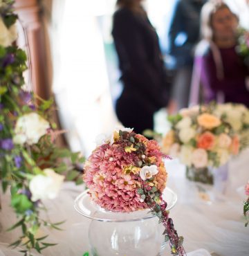 Blomster på bryllupsmessen Deres Dag på Losby Gods