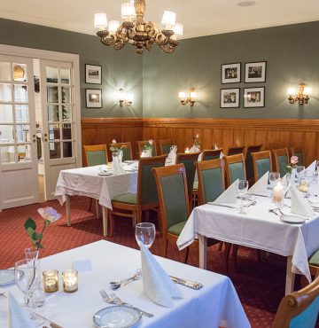 Husmannsstuen i restauranten på Losby Godspå Losby Gods