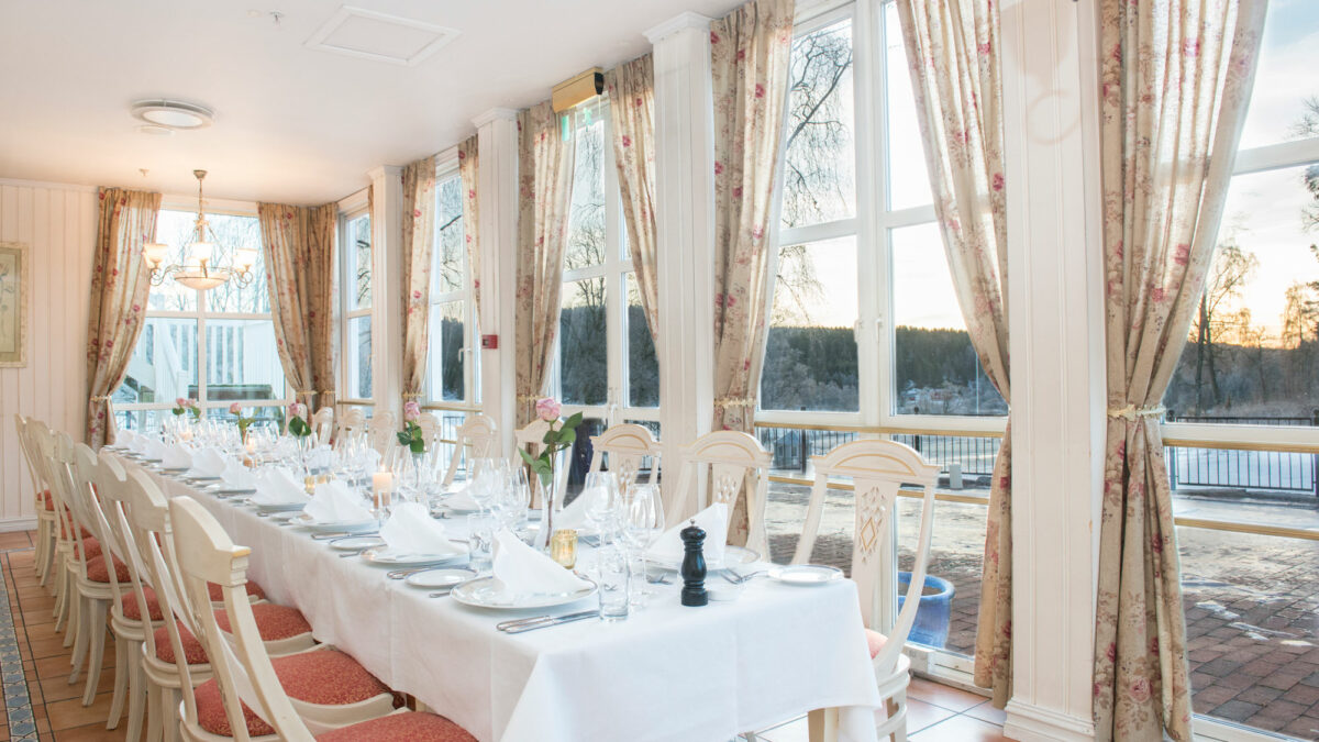 Vinterhagen - en av stuene i restauranten på Losby Gods